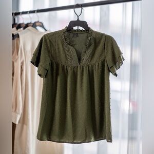 Romantic Ruffle Neck Green Blouse | Size L | Textured & Flowy office dressy